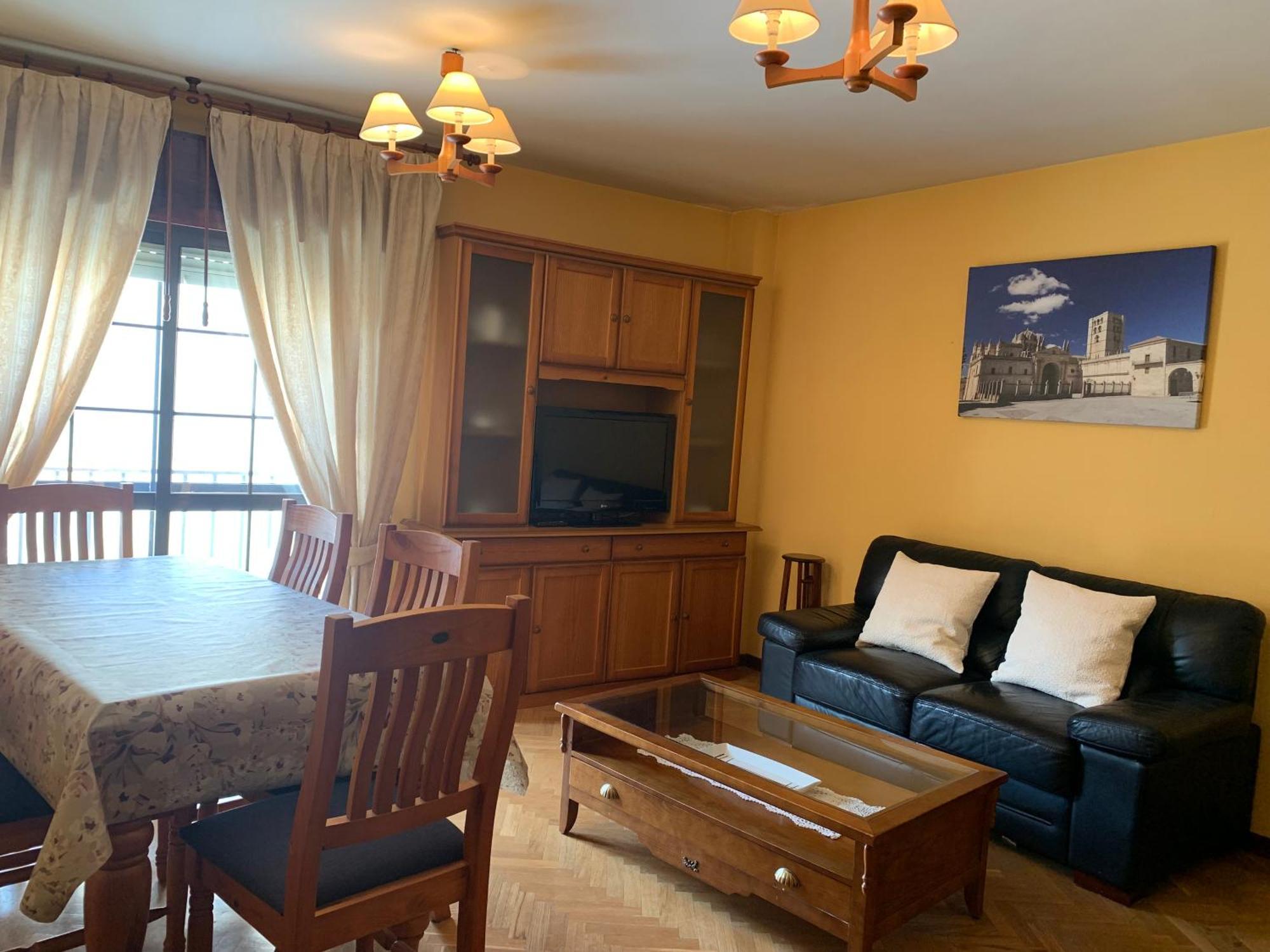 Junto A La Catedral, Con Parking Privado Gratis Apartment Zamora Bagian luar foto